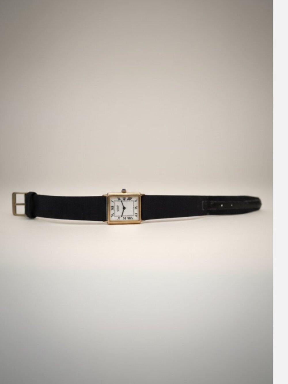 Vintage Seiko Tank Quartz Watch Gold Tone Roman Numeral Black Leather FOR REPAIR - Picture 3 of 12